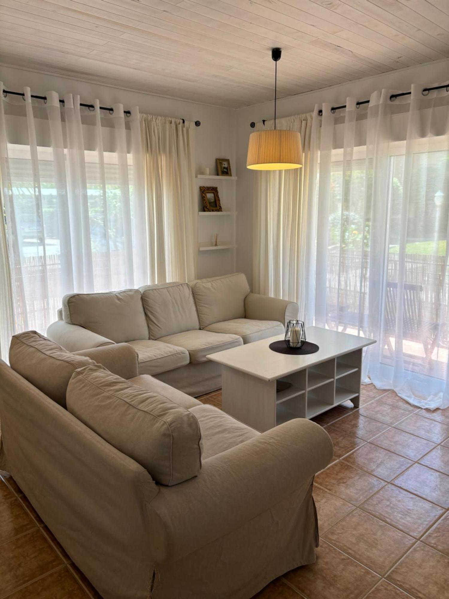 Stylish By A Sandy Beach Apartment